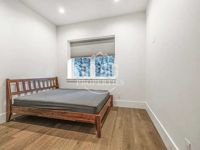 55190 Gallatin Rd — Photo 12