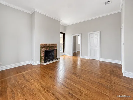 Living room, photo 3