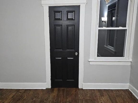 3rd image of 277 S Clinton St #1RR