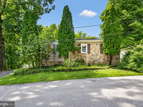 2918 7th St, Norristown, PA 19403