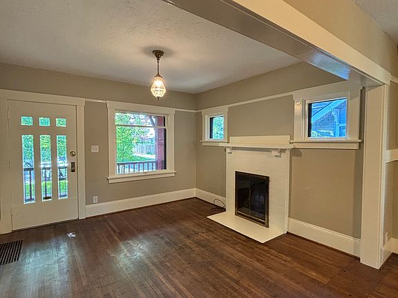5th image of 1806 SE 51st Ave