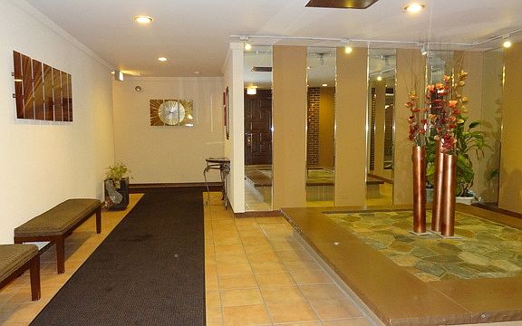 2nd image of 4838 W Howard St #114
