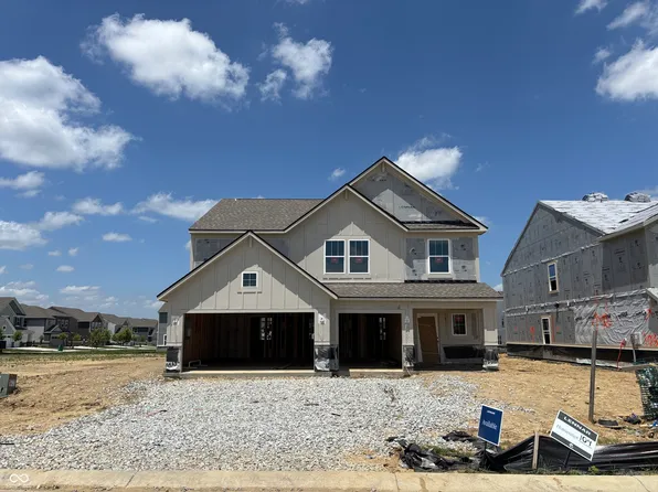 4390 Red Pine Dr, Bargersville, IN 46106