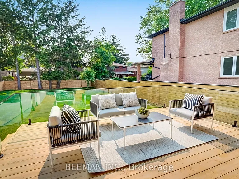 188 Wilfred Ave — Photo 24