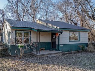 432 S 14th St, Collinsville, OK 74021