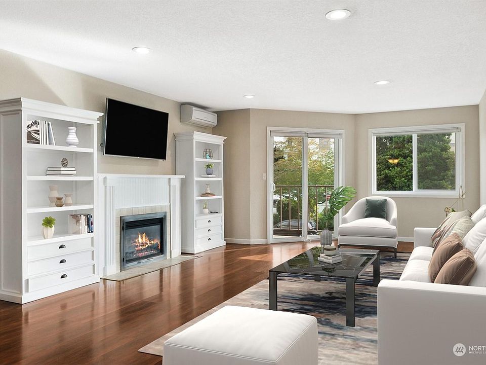 1st image of 909 N I St Unit 201