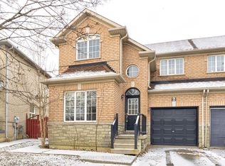 6 Beachsurf Rd, Brampton, ON L6R 2M1