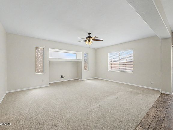 5th image of 17611 W CROCUS Drive