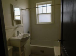 820 Columbus St APT 5, Ottawa, IL 61350