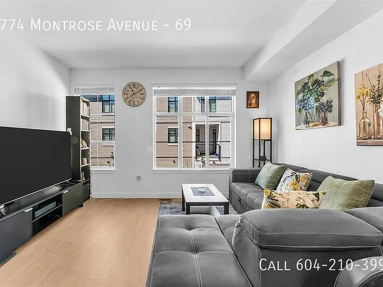 2774 Montrose Ave #69 — Photo 3