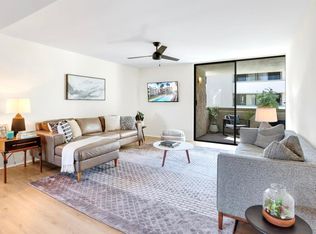 251 E La Verne Way UNIT F, Palm Springs, CA 92264