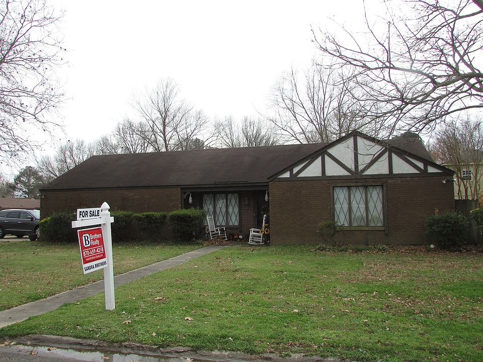 1st image of 1202 S Vail St