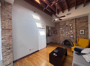 2848 N Clark St UNIT 4, Chicago, IL 60657