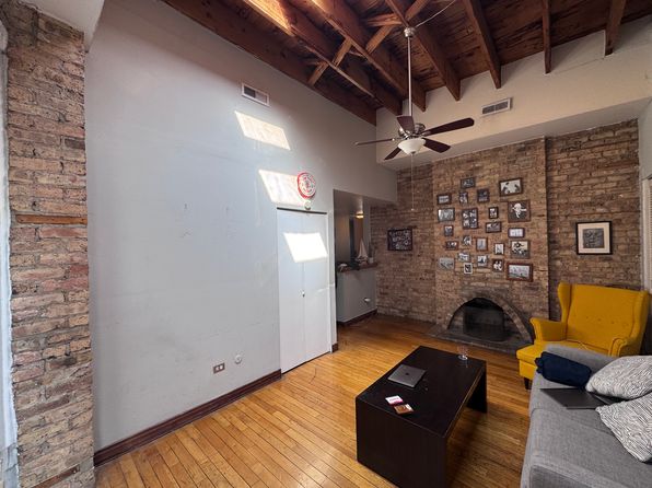 2848 N Clark St UNIT 4