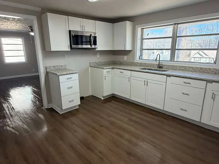 6111 Johnson Rd #MAIN — Photo 5