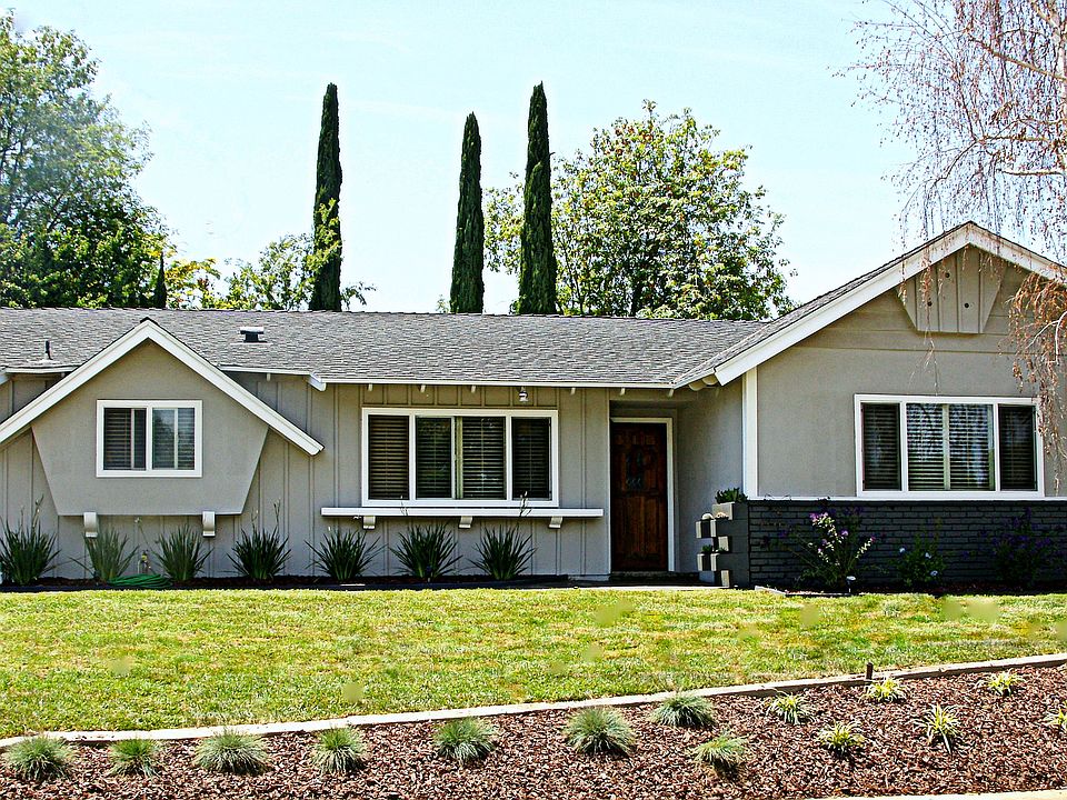 1st image of 2075 N Maricio Cir