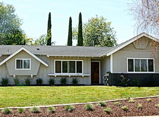 2075 N Maricio Cir, Thousand Oaks, CA 91360