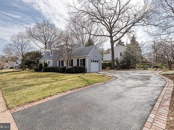 2nd image of 13 Tamworth Rd