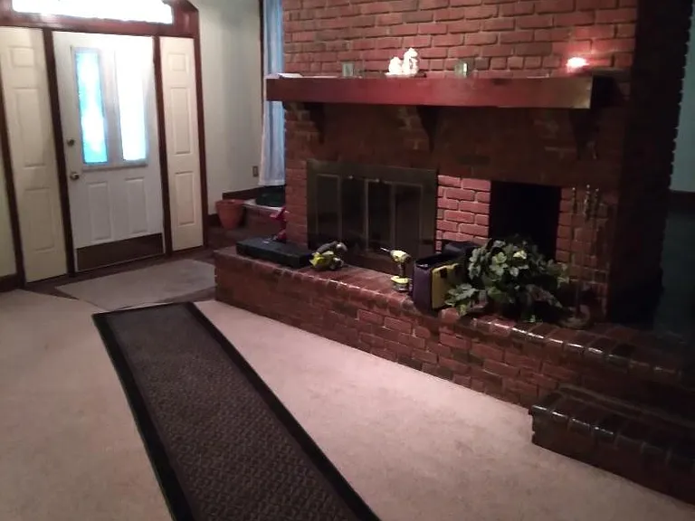 6225 Olde Towne Dr #B — Photo 5