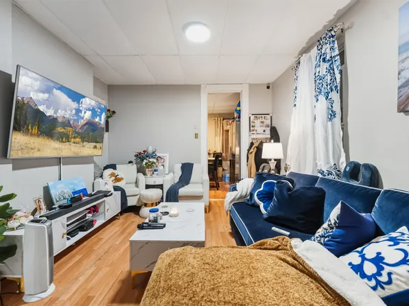 123 47th Street image 8 of 26