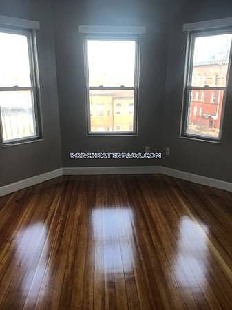 2nd image of 277 Bowdoin St #3