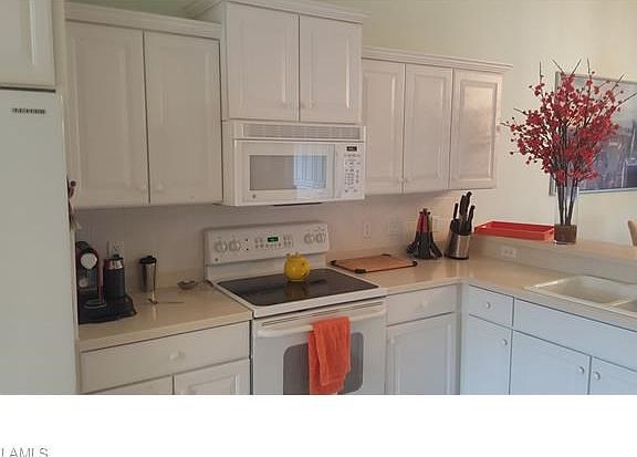 3rd image of 10497 Washingtonia Palm Way APT 3726