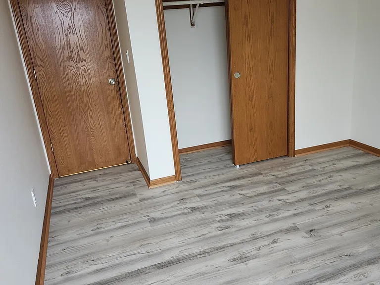4812-24 N 104th St #6 — Photo 30