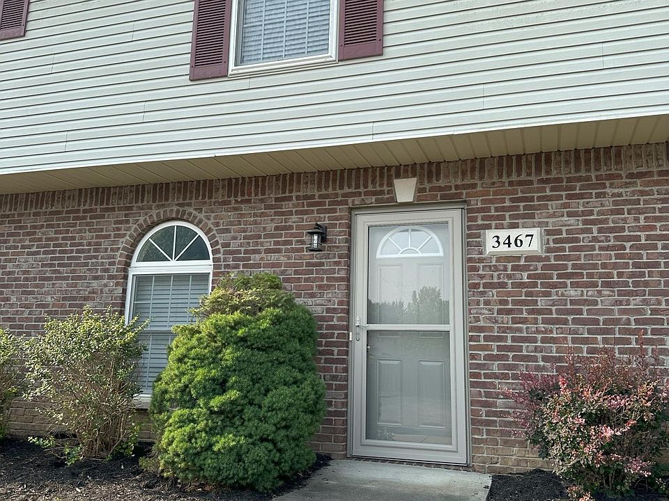 1st image of 3467 S Oaklawn Cir