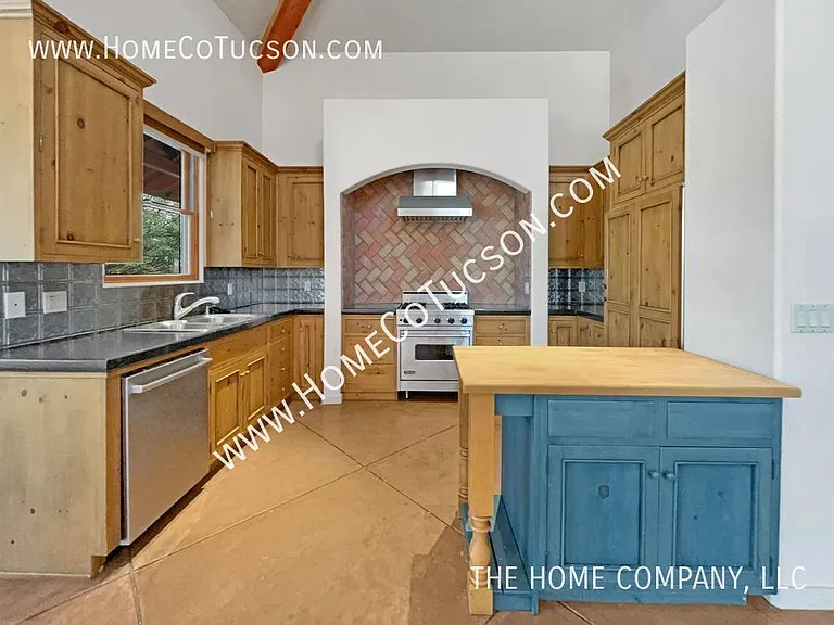 12235 E Horsehead Rd — Photo 13