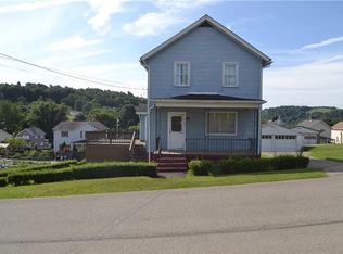 520 Green St, Belle Vernon, PA 15012