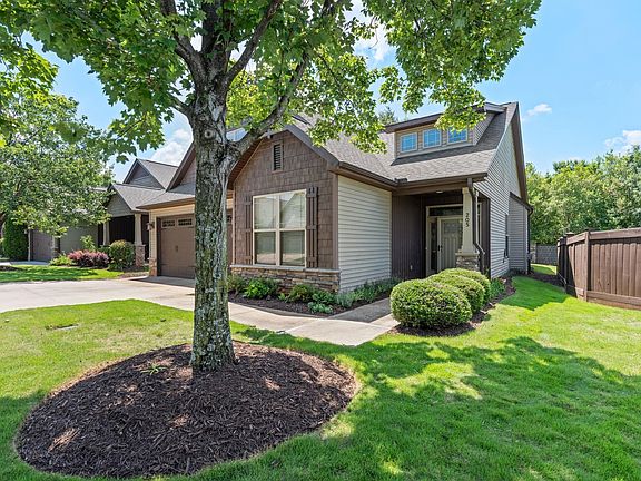 3rd image of 205 Ashler Dr