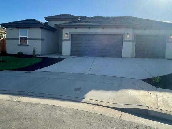 748 Shasta St, Madera, CA 93638