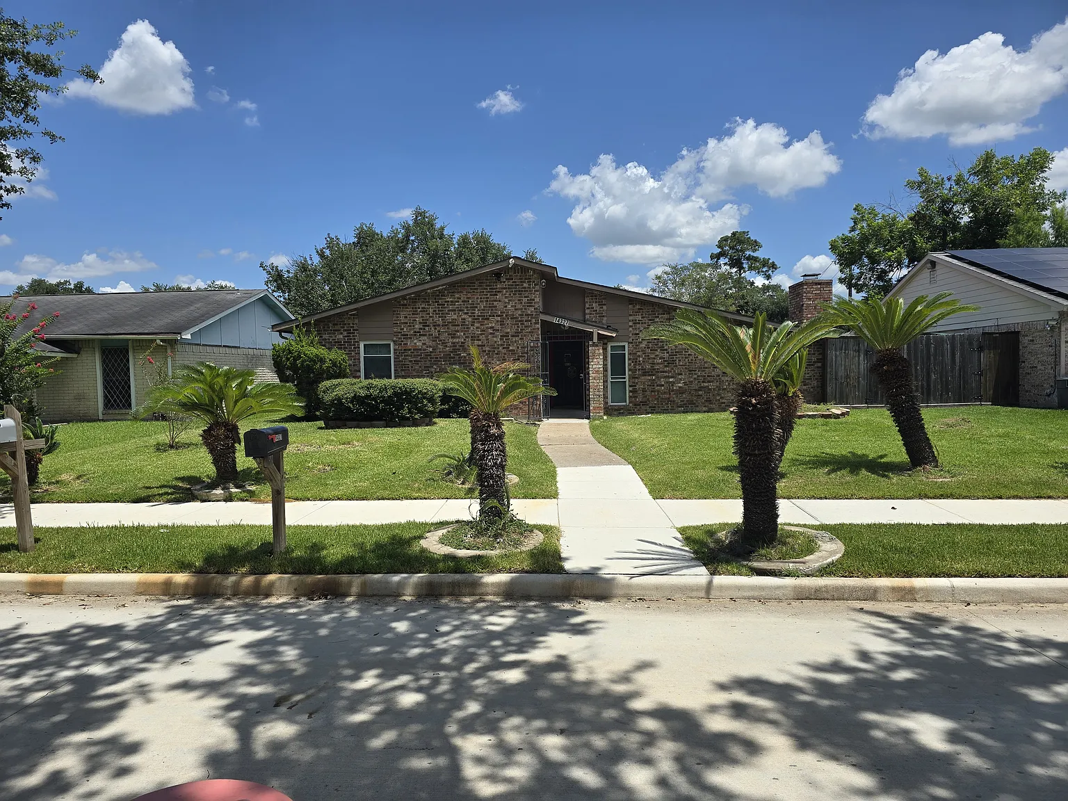 3 bed, 1817 sqft, $1,800 — Photo 1
