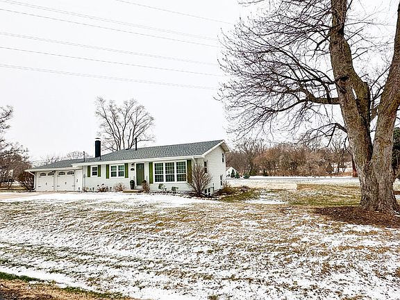 2nd image of 21895 Green Valley Ave