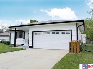 2332 W Washington St, Lincoln, NE 68522