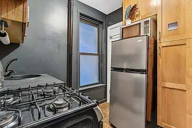 Rented by Cooper & Cooper Real Estate