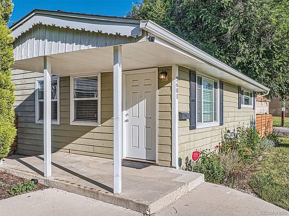 4th image of 2601 S Green Court