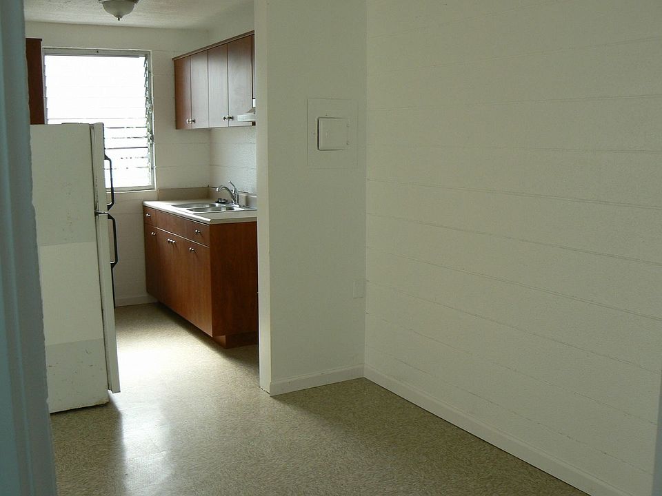 1st image of 131 Kukuau St #204