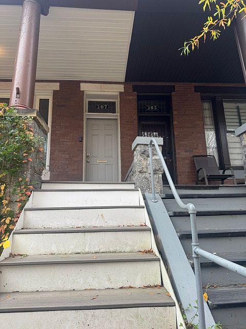 new front door with electrionic lock