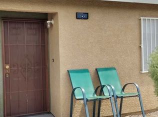 3881 Soda Springs Dr, Las Vegas, NV 89115