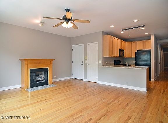 2nd image of 747 S Claremont Ave APT 3