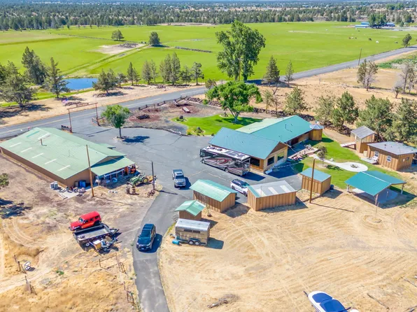 3068 SW Reif Rd, Powell Butte, OR 97753