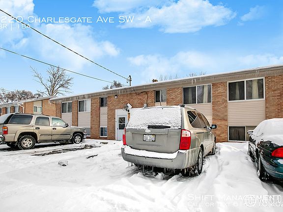 4th image of 3220 Charlesgate Ave SW APT A
