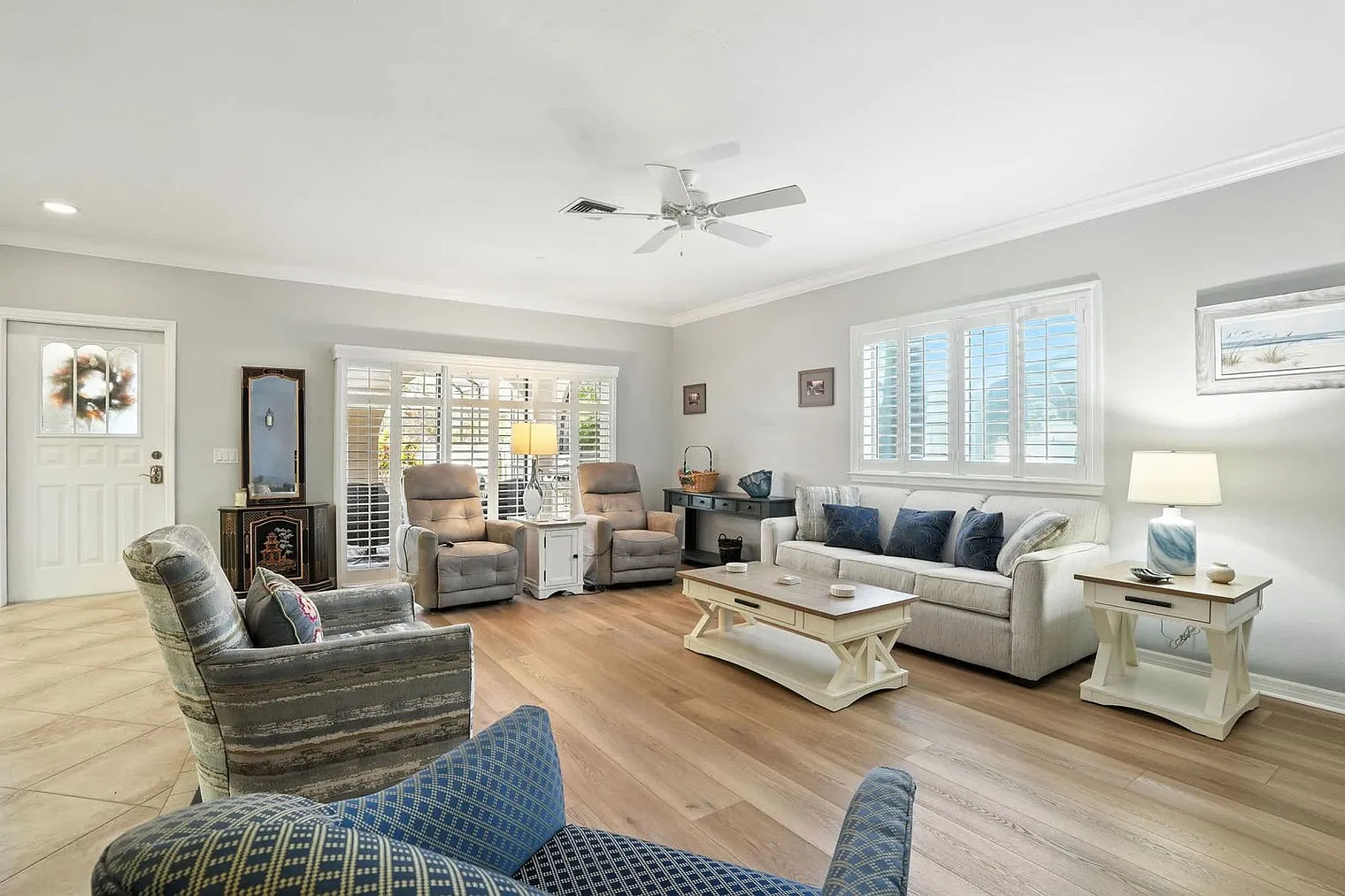2 bed, 2.0 bath, 1808 sqft, $3,270 — Photo 1