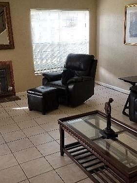 3rd image of 11887 Algonquin Dr