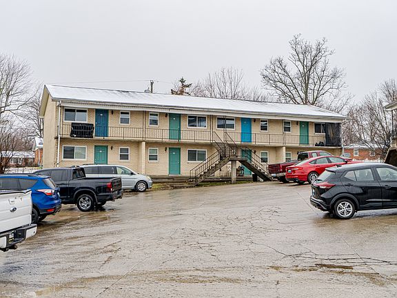 2nd image of 209 N Woodland Dr #14