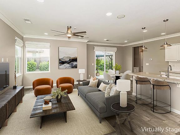 4th image of 2047 E Makenna Dr