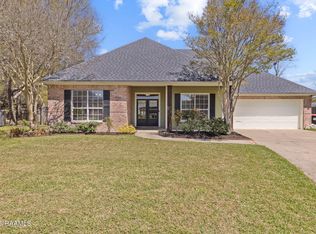 112 Britain Cir, Lafayette, LA 70508