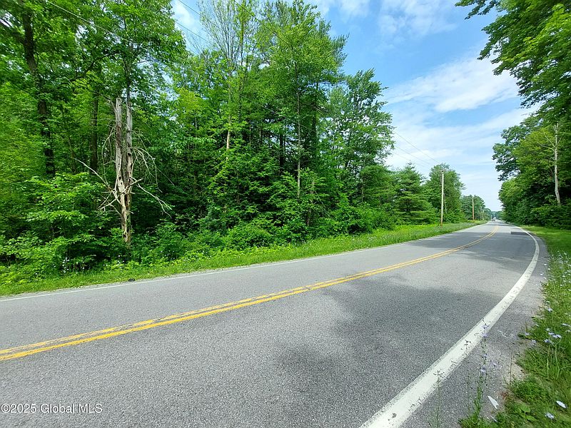 3rd image of 77 Washburn Road