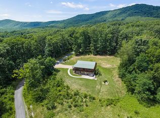 140 Pot Pie Ln, Stanley, VA 22851